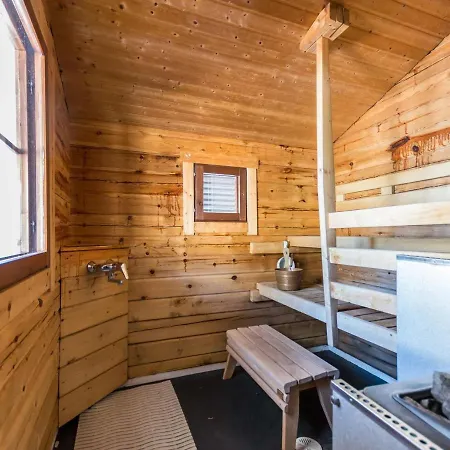 Rukan Taikavuosseli 12 A By Interhome